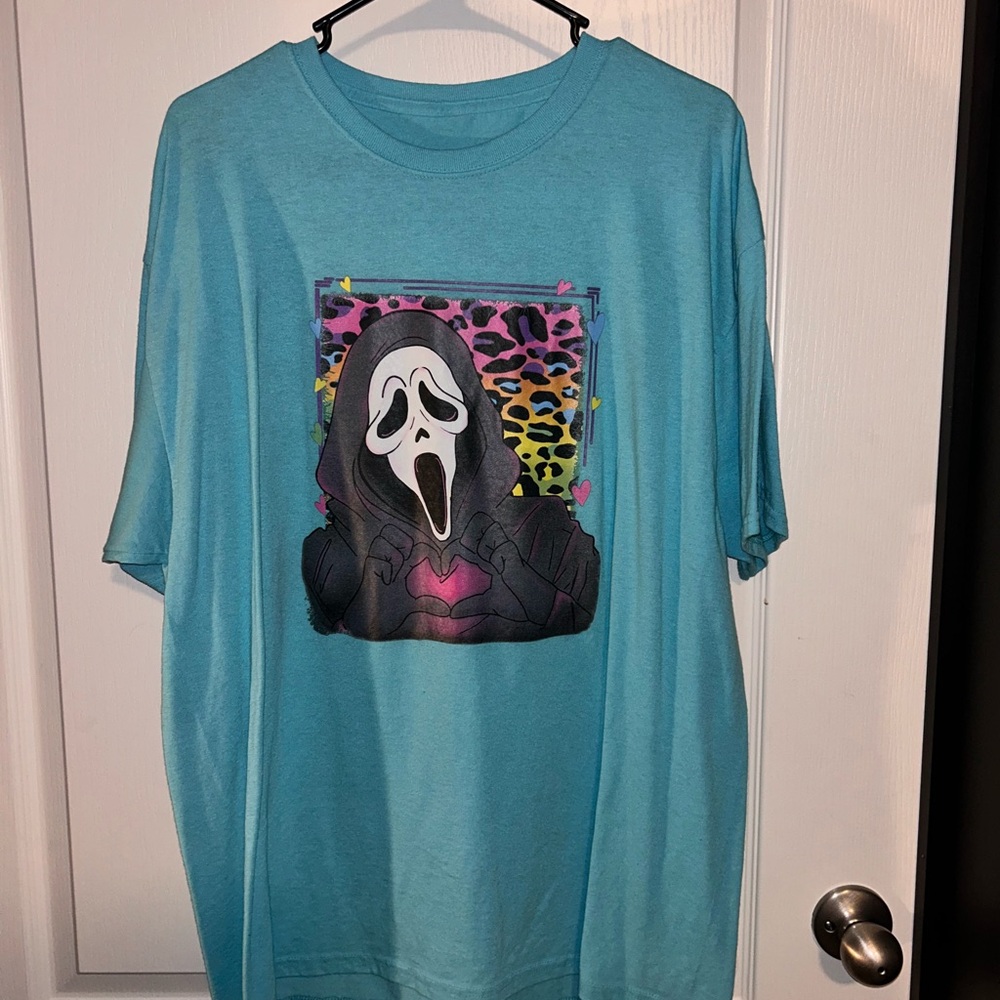 Teal Graphic T-Shirt with Scream Design
